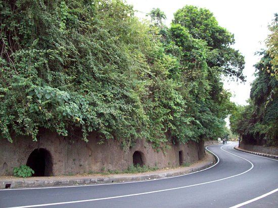 Gua Jepang Klungkung